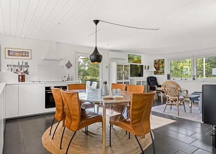 Esma - 3km From The Sea By Interhome *